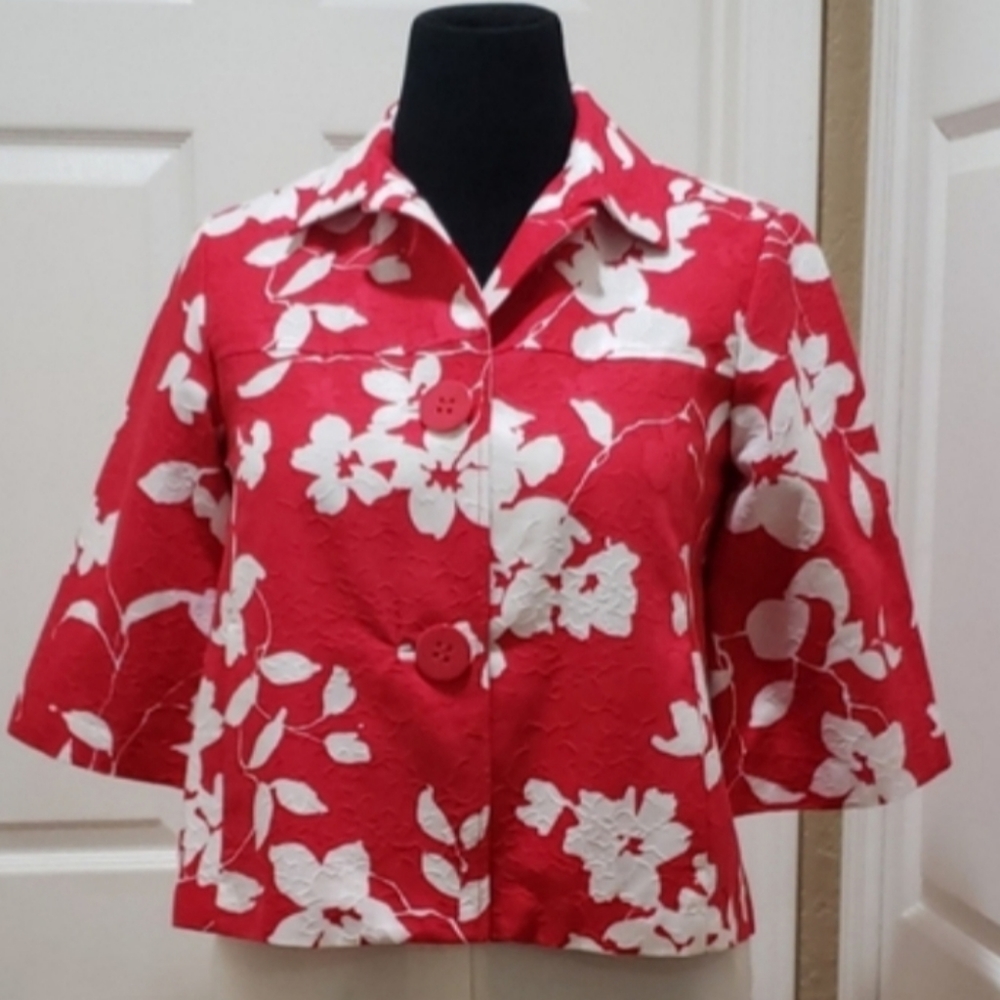 Red & White Floral Jacket - Picture 2 of 5